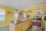328 Angelina Boulevard - Photo 11