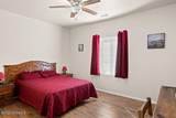 3681 Albion Avenue - Photo 41
