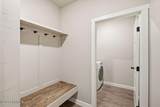 3616 Portrait Street - Photo 19