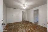 990 Brownlee Avenue - Photo 5