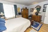 950 Hess Terrace - Photo 29