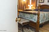 950 Hess Terrace - Photo 32