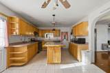 921-2 Lister Drive - Photo 15