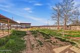 921-2 Lister Drive - Photo 42