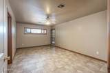 2716 Custer Way - Photo 18