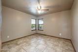 2716 Custer Way - Photo 29