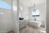 7557 Sussex Court - Photo 37