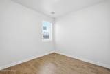 6552 Newcastle Avenue - Photo 19