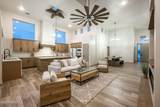 6733 Malibu Avenue - Photo 14