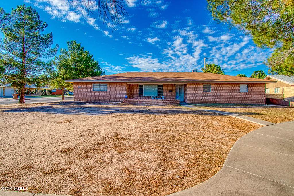 2240 Carlyle Place - Photo 1