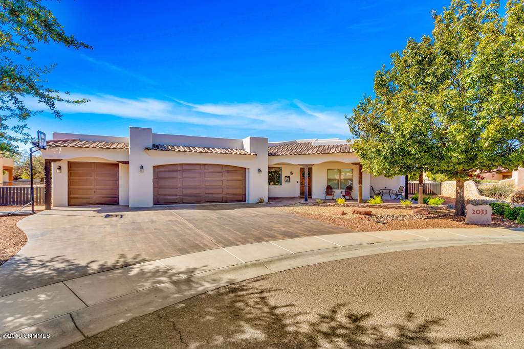 2033 Sorrento Place - Photo 1