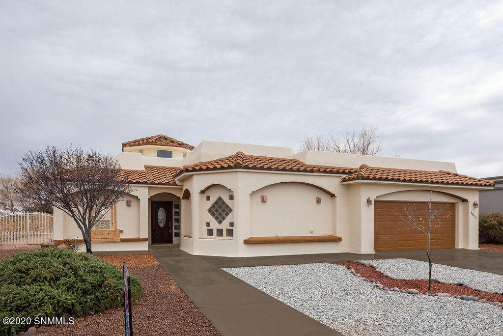4608 Mesa Central Drive - Photo 1