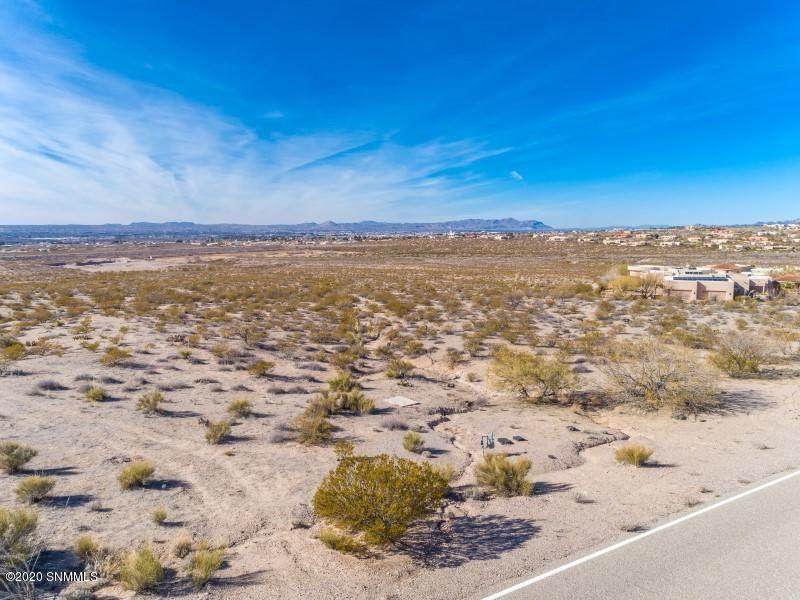 5590 Remington Road - Photo 1