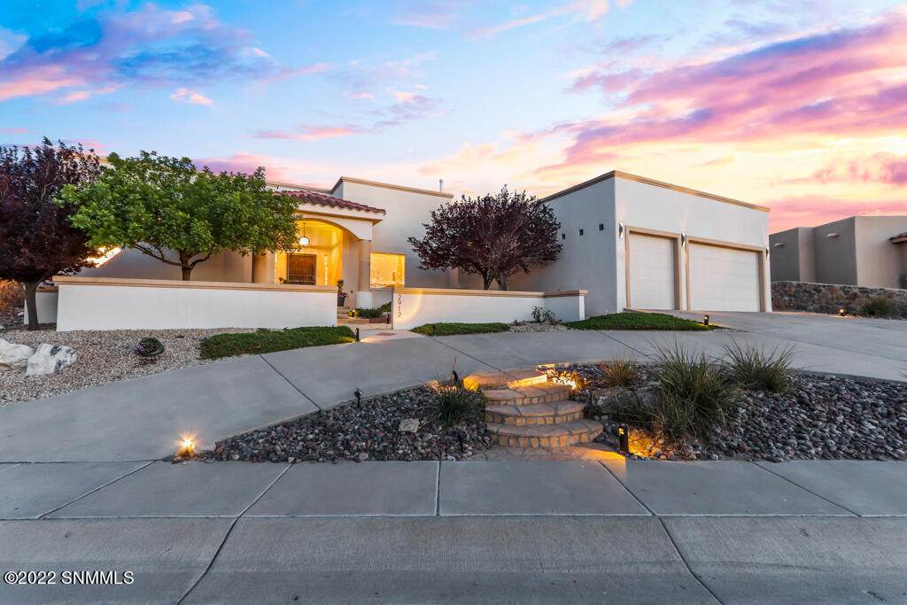 2912 Lookout Ridge Drive - Photo 1
