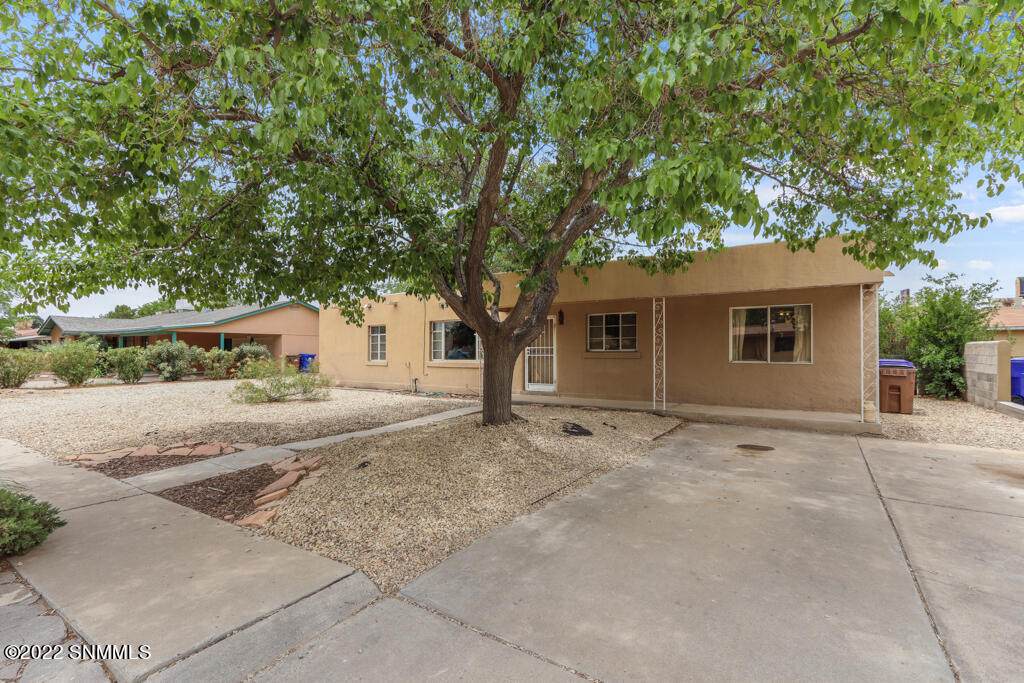 2120 Hixon Drive - Photo 1