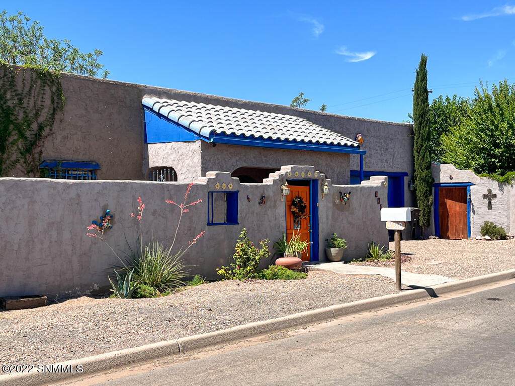 720 Birch Street - Photo 1