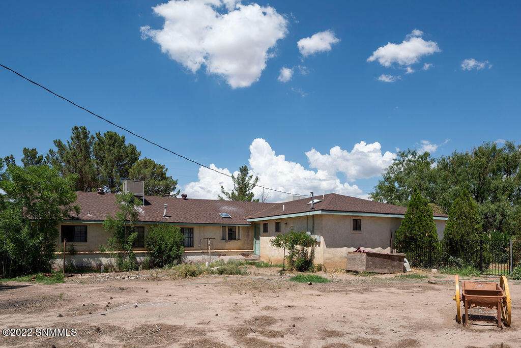 1320 Harper Road - Photo 1