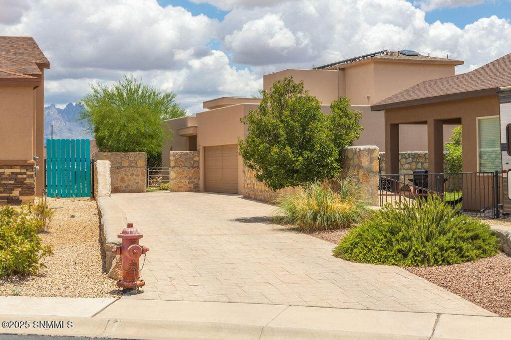 3934 Agua De Vida Drive - Photo 1