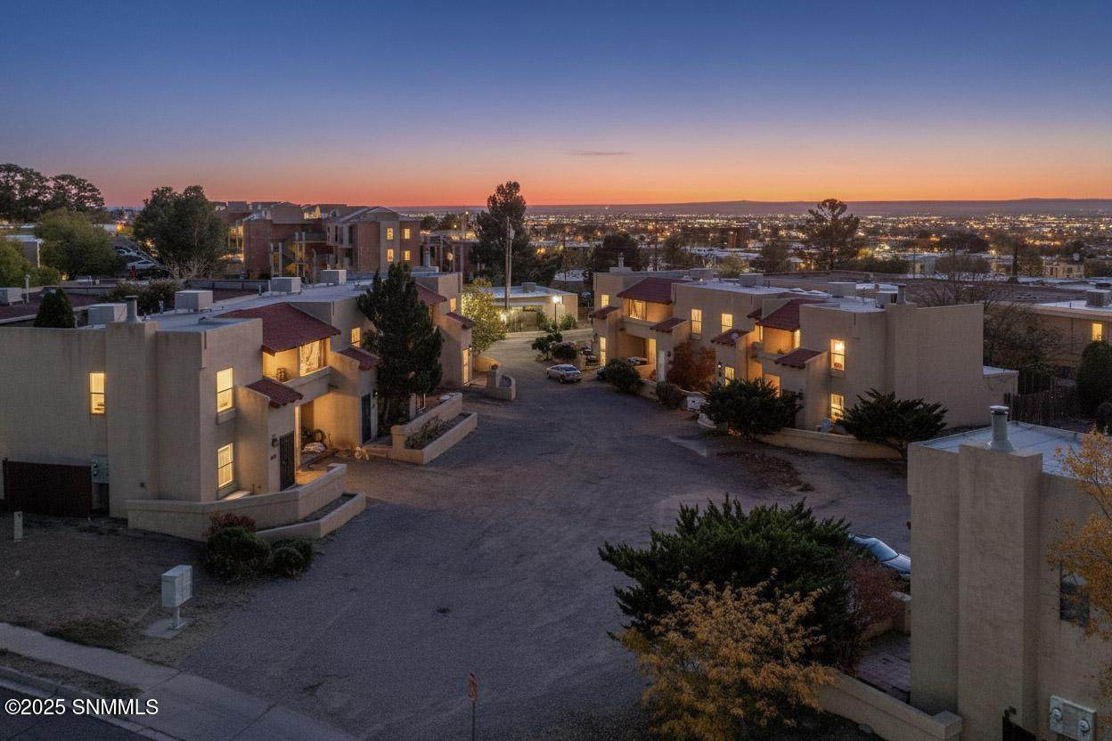 820 Mormon Place - Photo 1