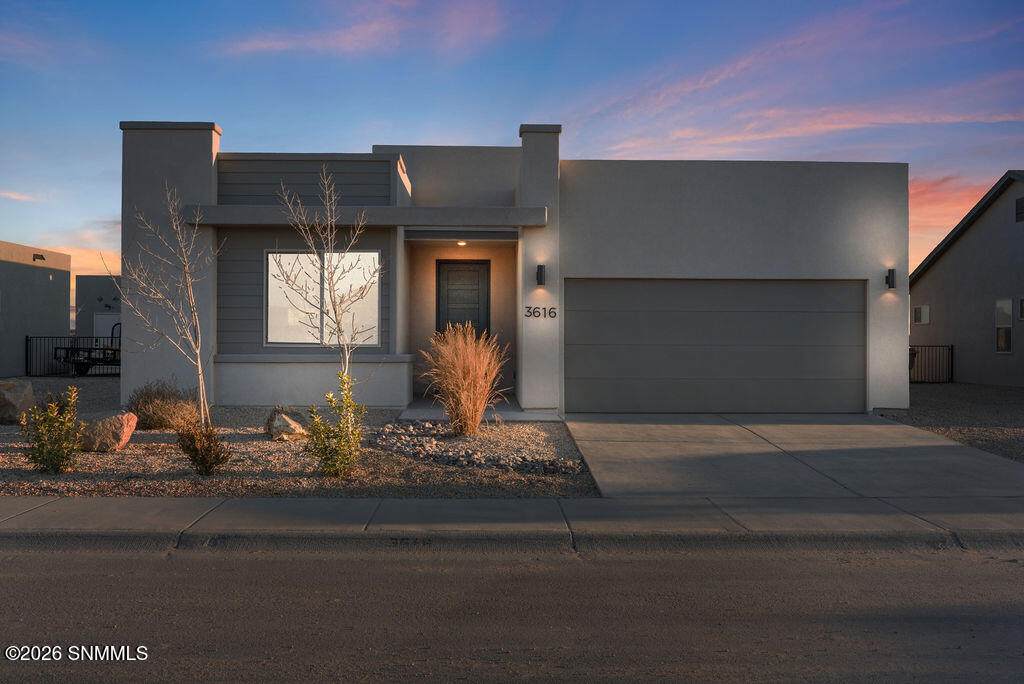 3616 Portrait Street - Photo 1