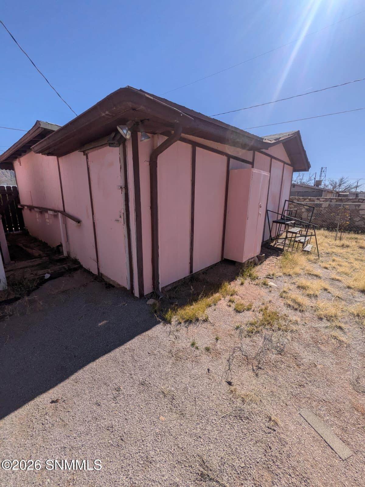 https://bt-photos.global.ssl.fastly.net/lascruces/orig_boomver_1_2600679-2.jpg