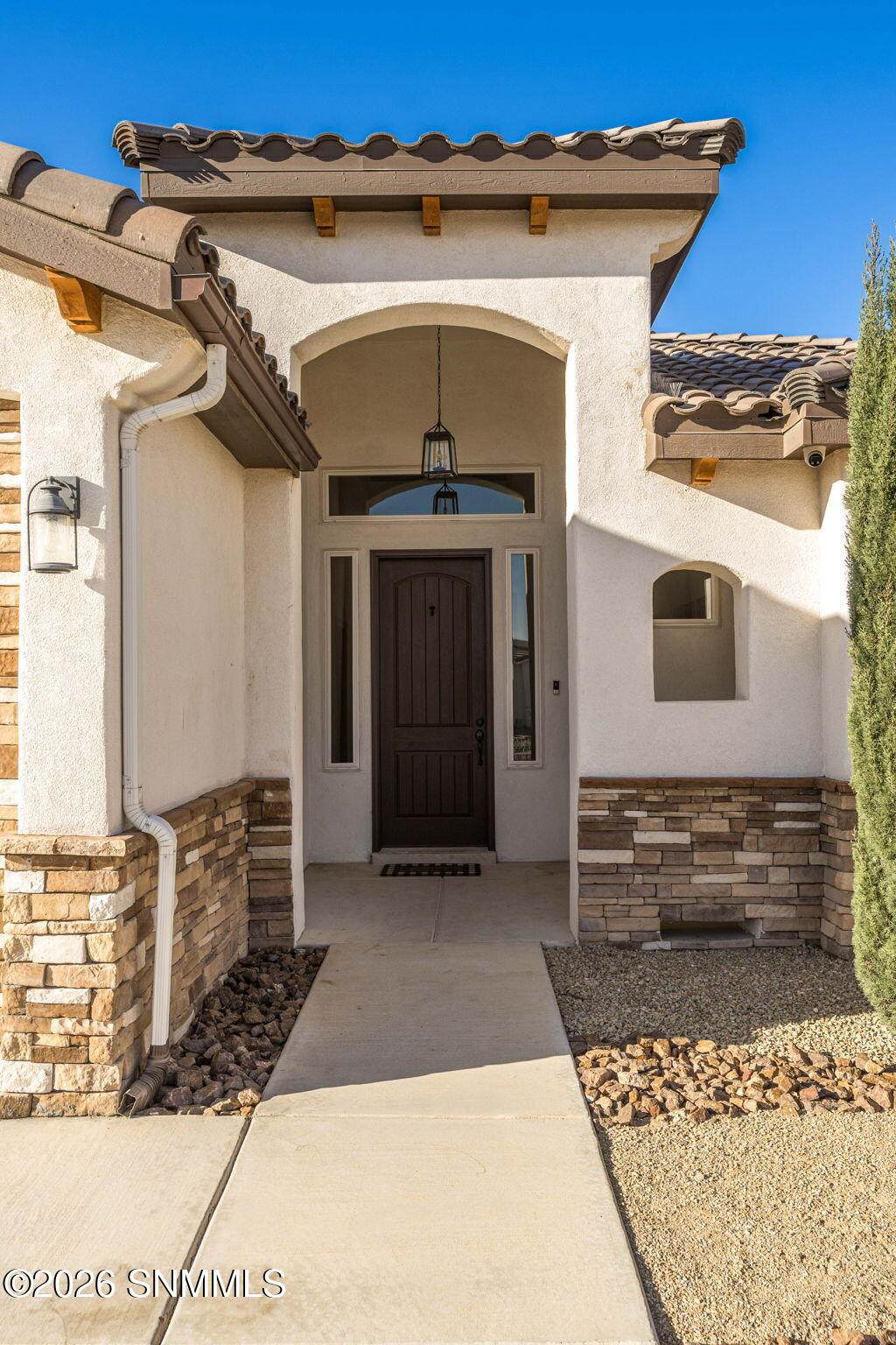 https://bt-photos.global.ssl.fastly.net/lascruces/1280_boomver_1_2600805-2.jpg