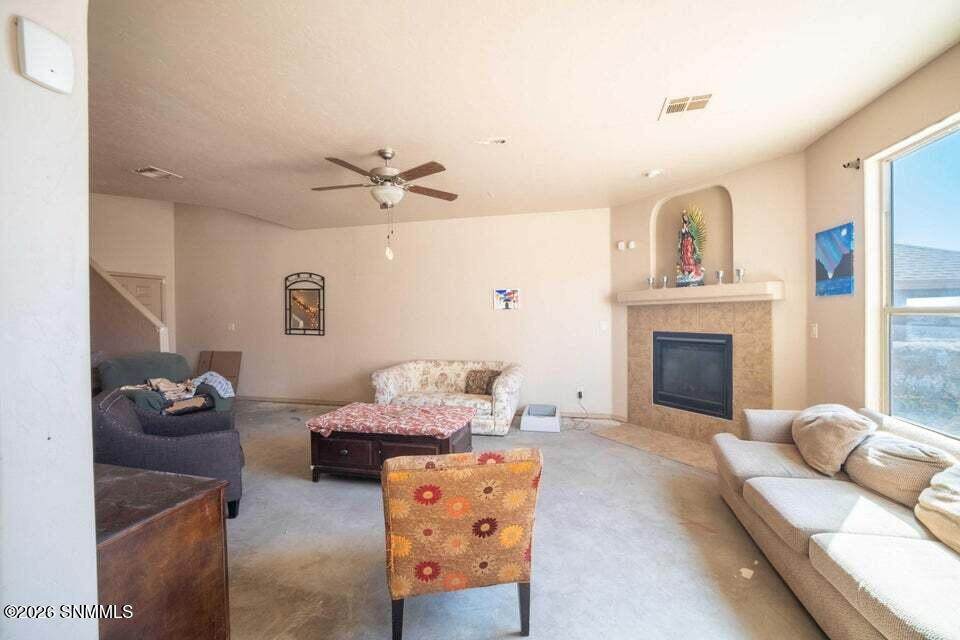 https://bt-photos.global.ssl.fastly.net/lascruces/orig_boomver_1_2600961-2.jpg