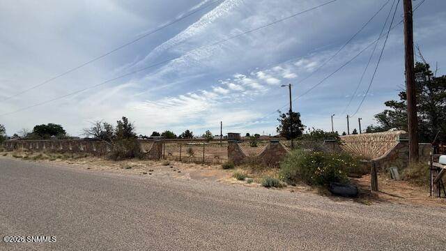 https://bt-photos.global.ssl.fastly.net/lascruces/orig_boomver_1_2601142-2.jpg