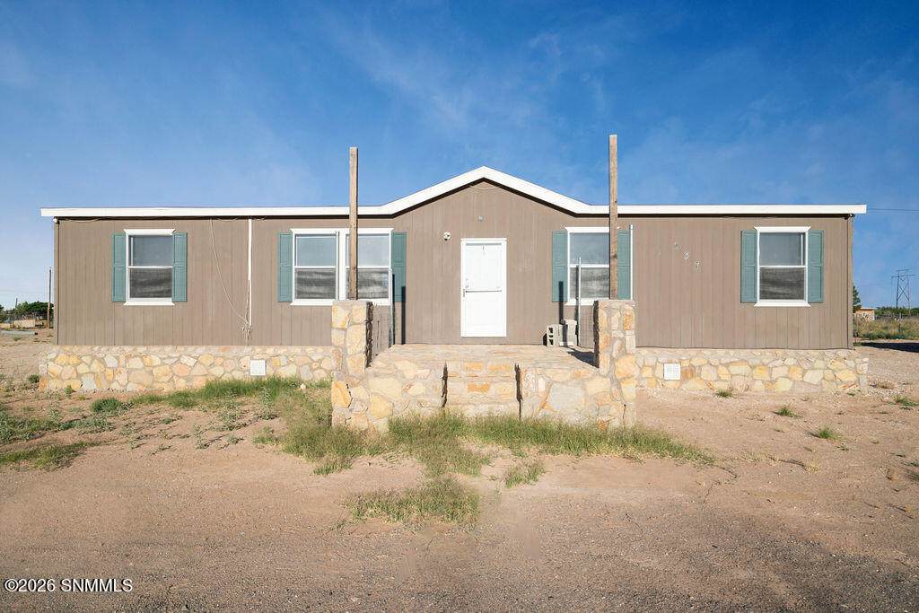 237 Magee Drive - Photo 1
