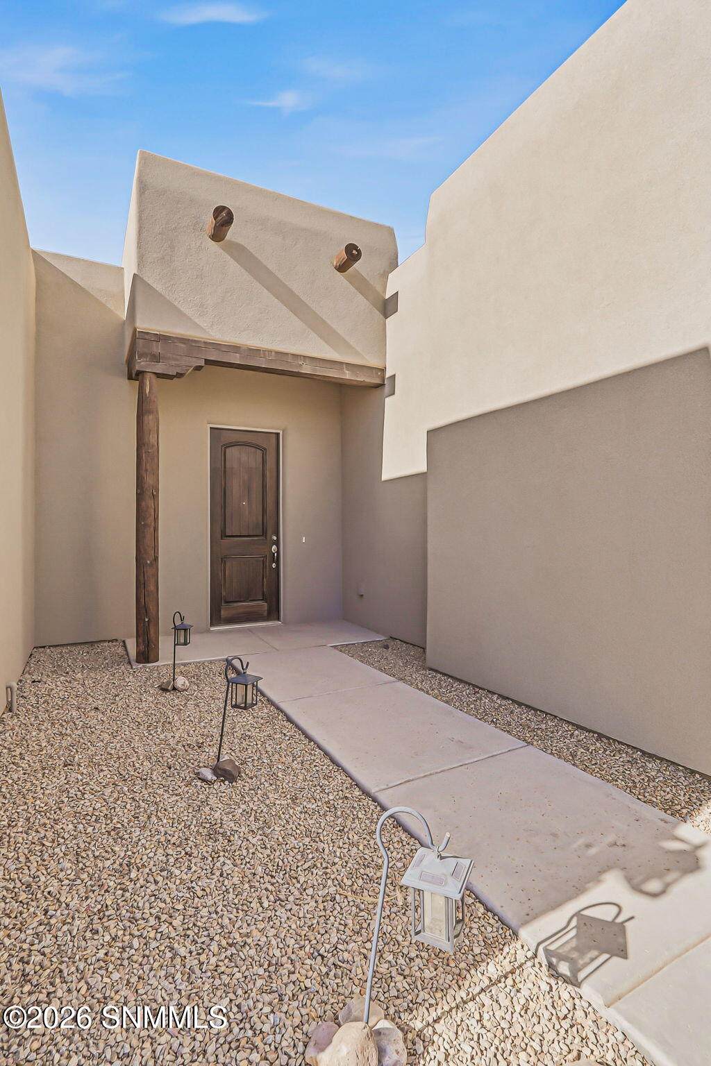 https://bt-photos.global.ssl.fastly.net/lascruces/1280_boomver_1_2601442-2.jpg