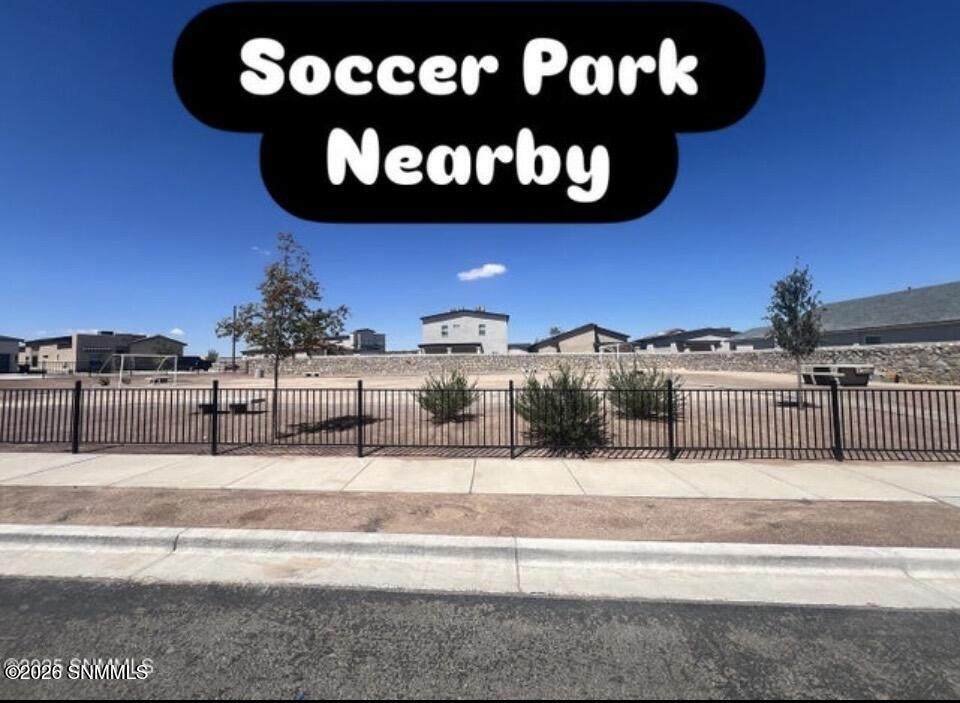 https://bt-photos.global.ssl.fastly.net/lascruces/orig_boomver_1_2602489-2.jpg