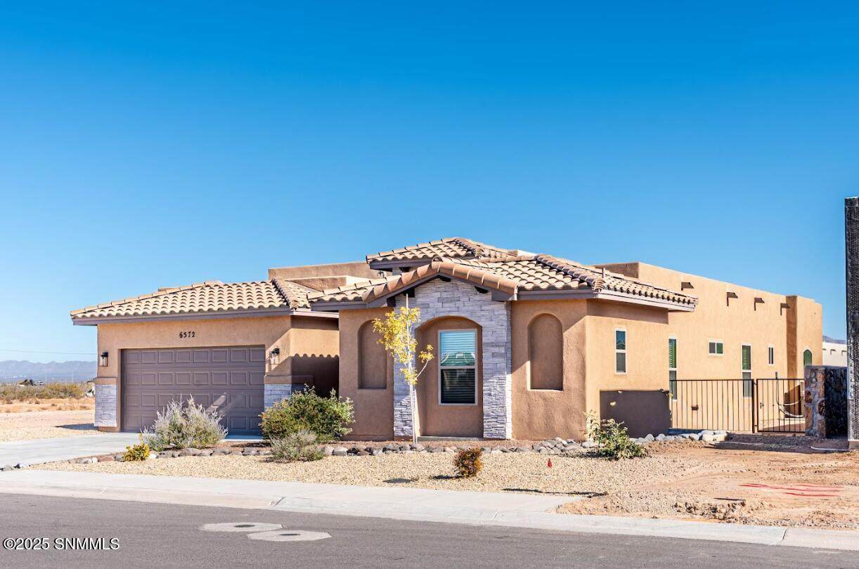 6572 Blackbird Road - Photo 1