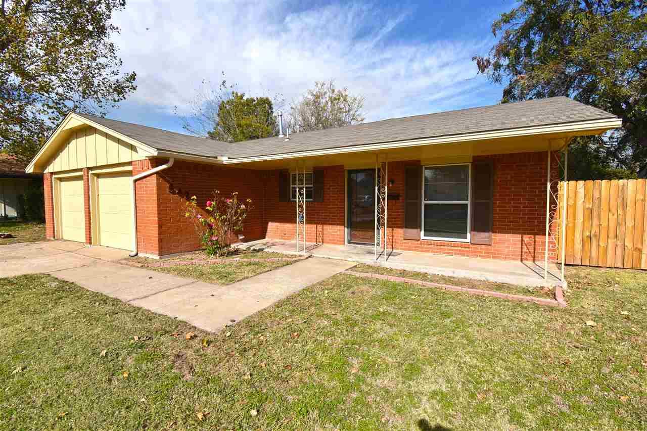 5427 Cottonwood Dr - Photo 1