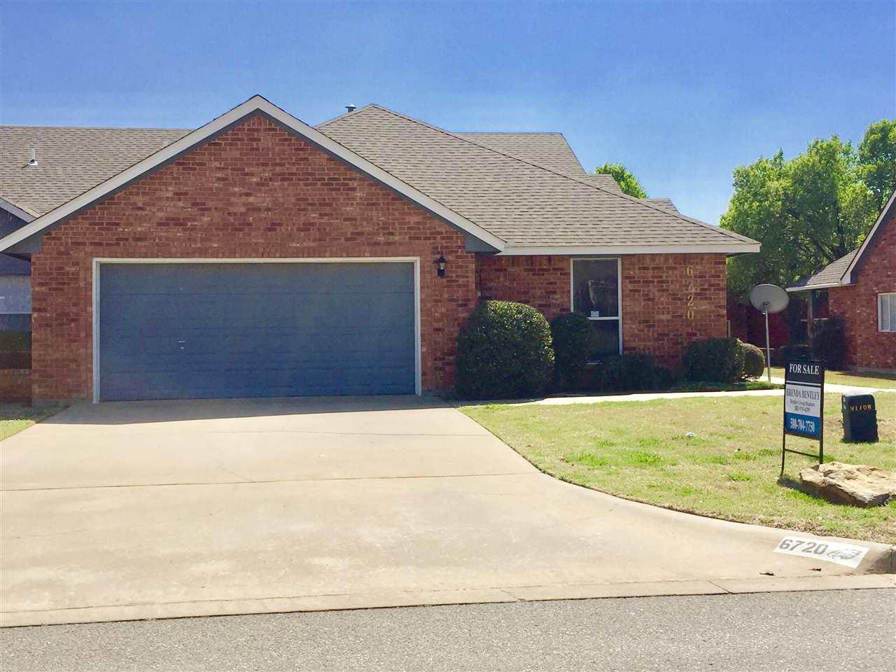 6720 Maple Dr - Photo 1