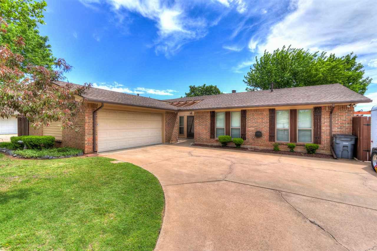4833 Winfield Cir - Photo 1