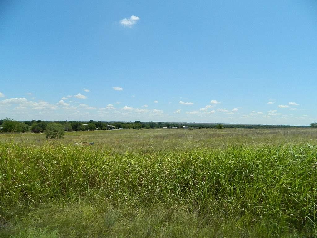 20 Bay Dr - Photo 1