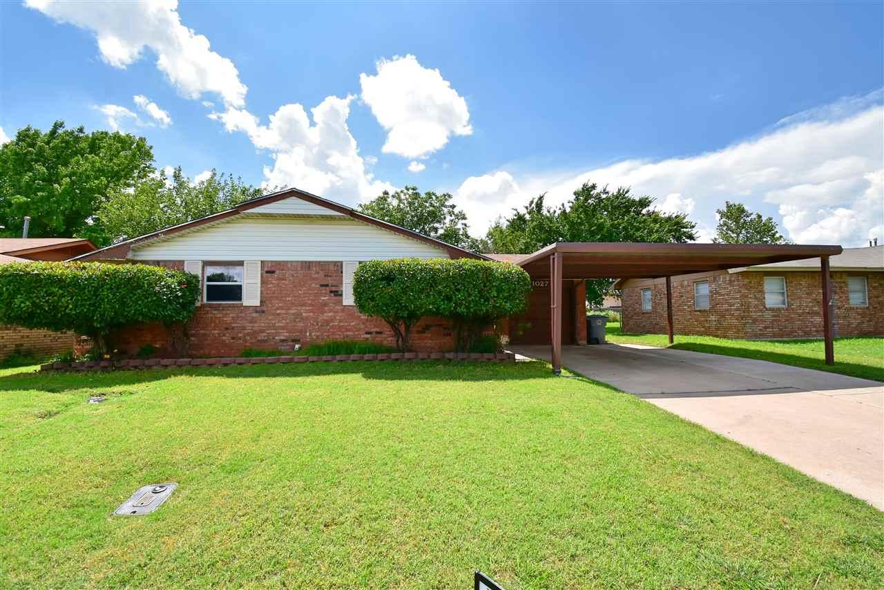 1027 Alta Ln - Photo 1