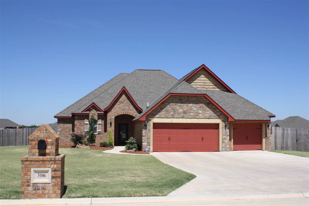 306 Harlee - Photo 1