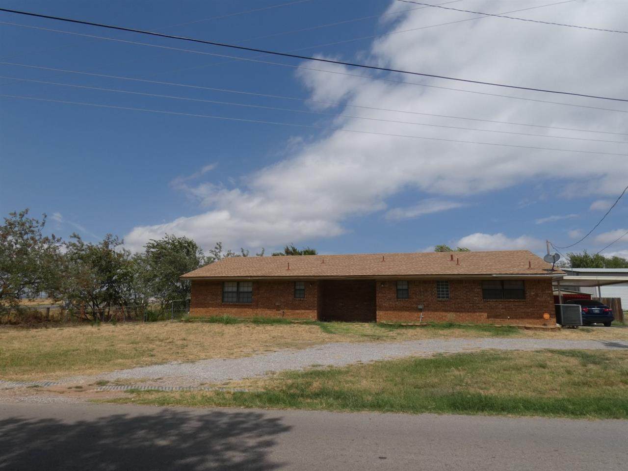 703 & 711 Oak - Photo 1