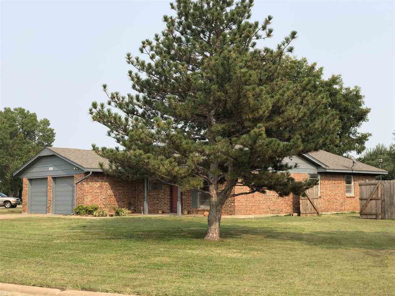 814 D Ave - Photo 1