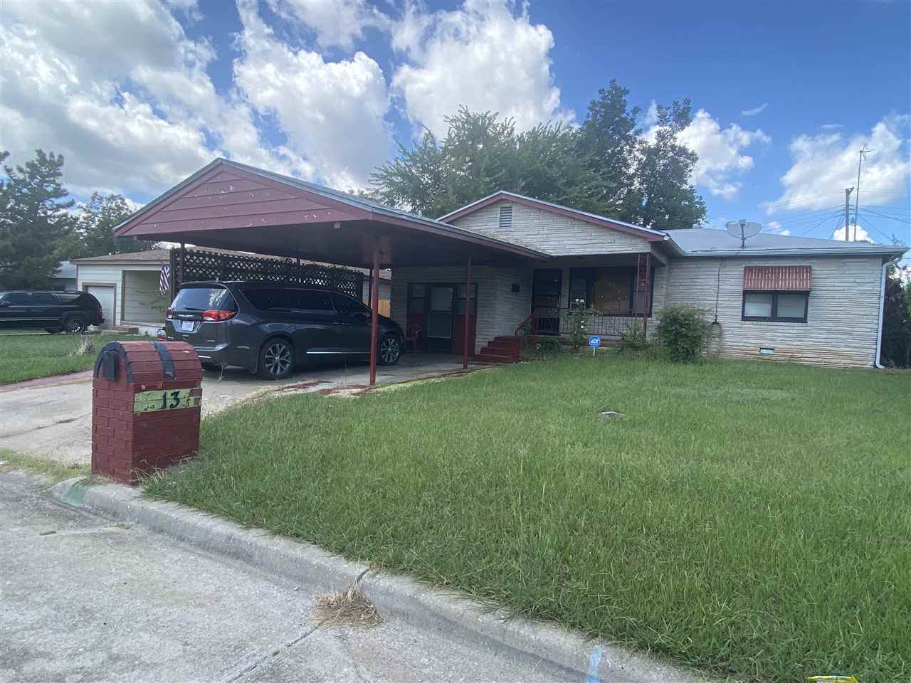 2137 Carroll Ave - Photo 1