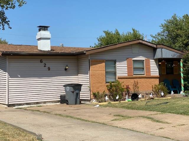 629 45th St - Photo 1