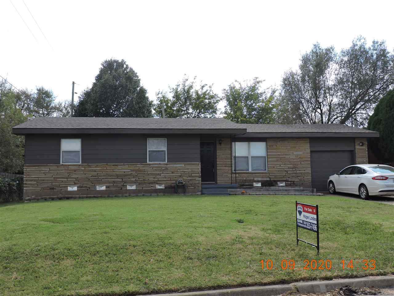4406 Baltimore Ave - Photo 1
