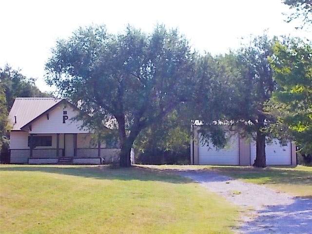 1011 Walnut St - Photo 1