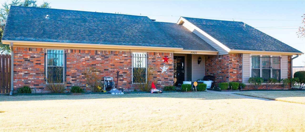 5920 Lincoln Ave - Photo 1