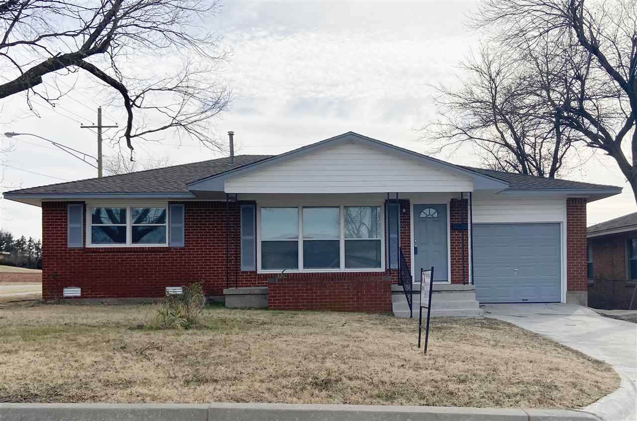 3802 Bell Ave - Photo 1