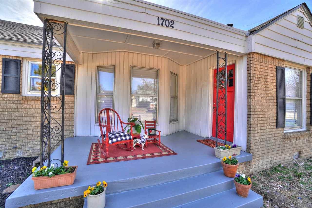 1702 Liberty Ave - Photo 1