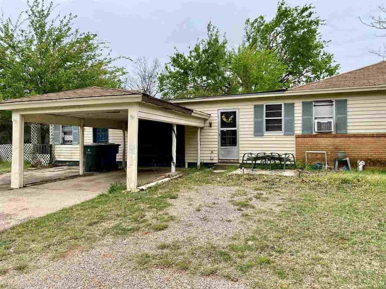 912 6th - Photo 1