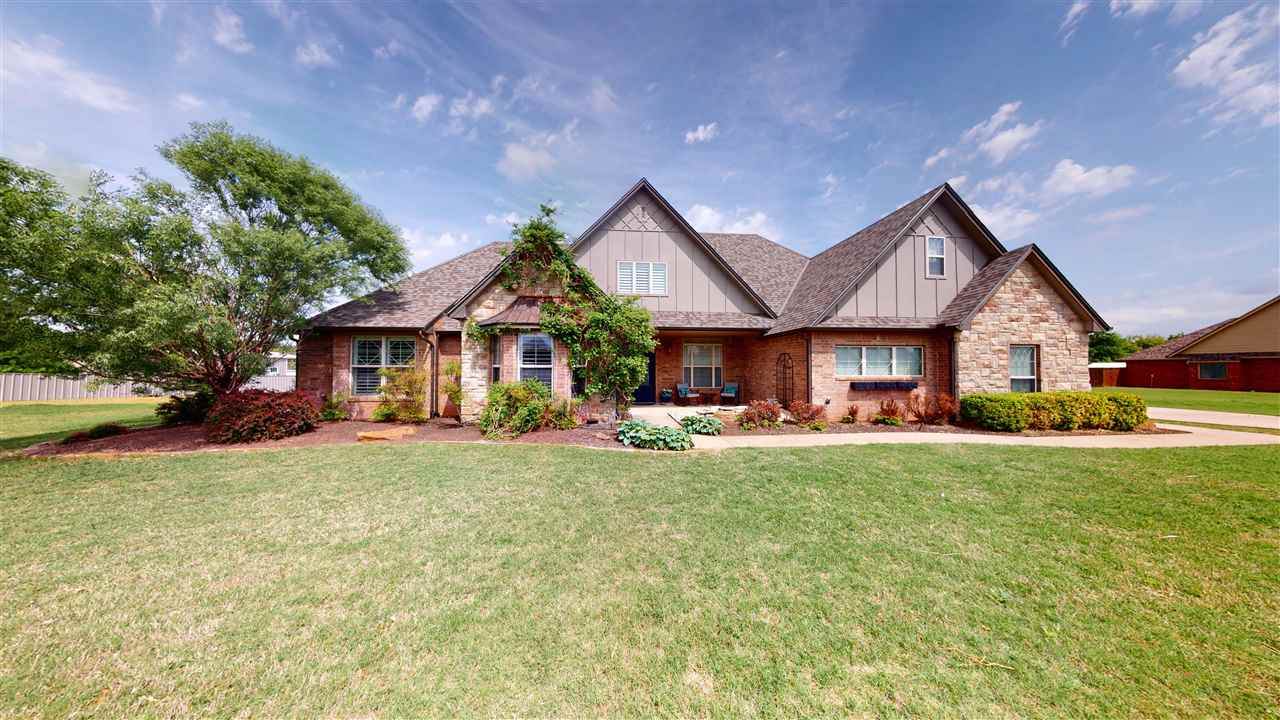 293 Road Runner Dr - Photo 1