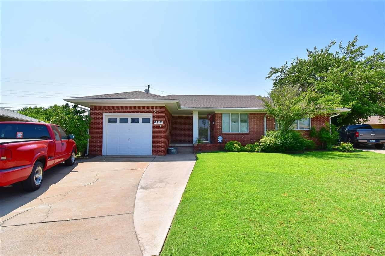 2929 Euclid Ave - Photo 1